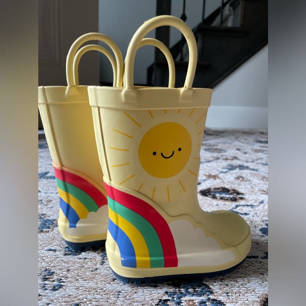 Target Cat & Jack Toddler Yellow Rainbow 🌈 Rain Boots